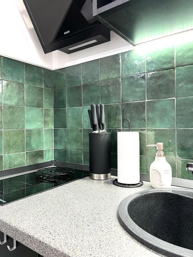 Green Spot - Premium Studio - Sanador Victoriei Bukarest Eksteriør billede